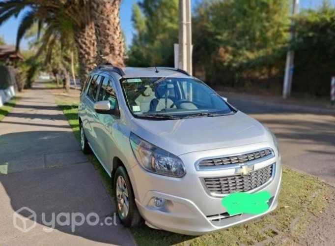 Vendo mi Chevrolet Spin 2017