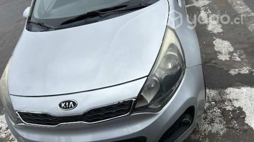 Vendo kia rio 5 top de línea