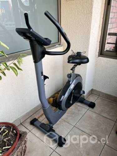 Bicicleta estática vertical