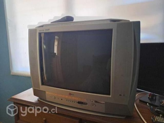 Televisor retro LG con Control