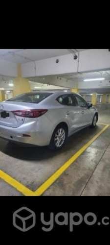 Mazda 3 s 2018 *unico dueño*