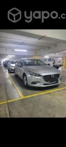 Mazda 3 s 2018 *unico dueño*