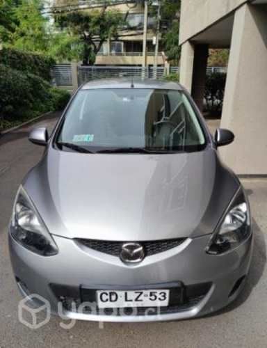 Excelente Mazda 2V 1.5 CC