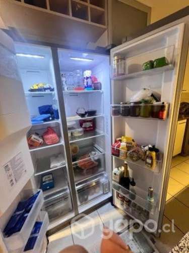 Refrigerador side by side SAMSUMG semi nuevo