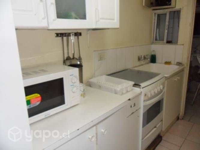 Pieza amoblada compartida varon