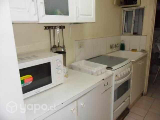 Pieza amoblada compartida varon