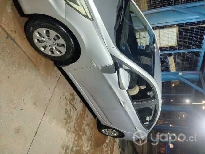 Hyundai accent 2018 único dueño