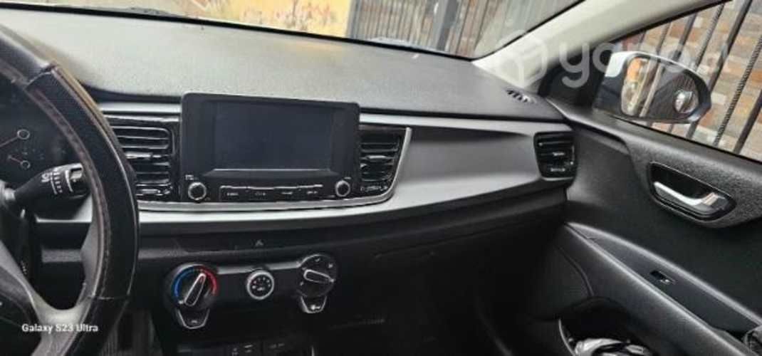 Kia rio 5