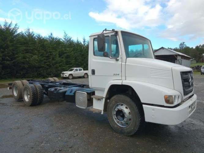 Camión Mercedes Benz
