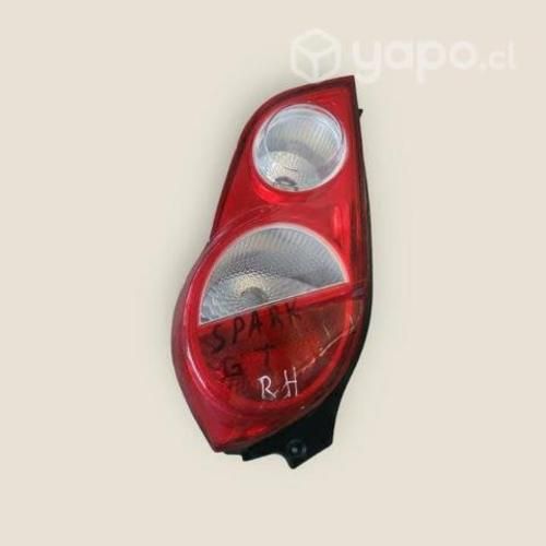 Foco derecho spark GT