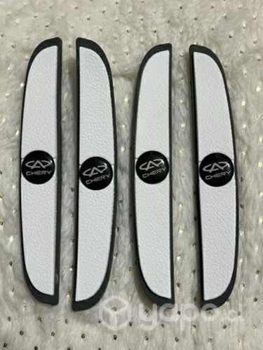 Topes de puerta auto chery