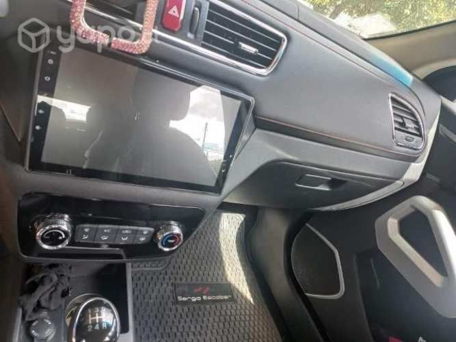 Se vende JAC JS2 2022