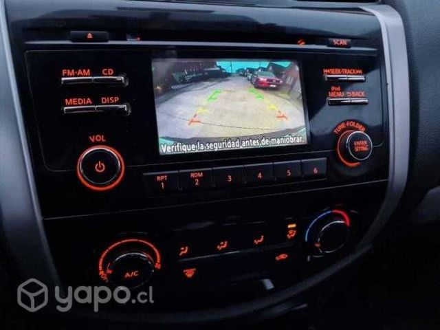 Nissan np300 2018 full xe DIESEL