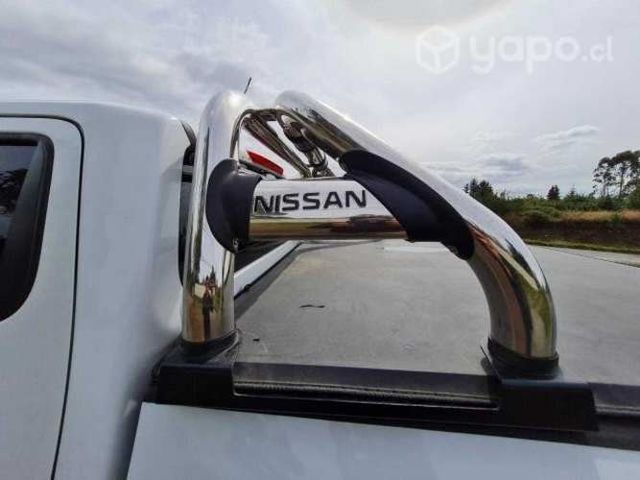 Nissan np300 2018 full xe DIESEL