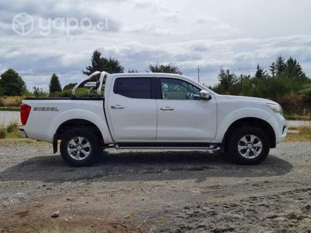 Nissan np300 2018 full xe DIESEL