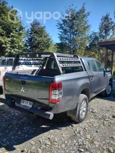 Mitsubishi L200 2023