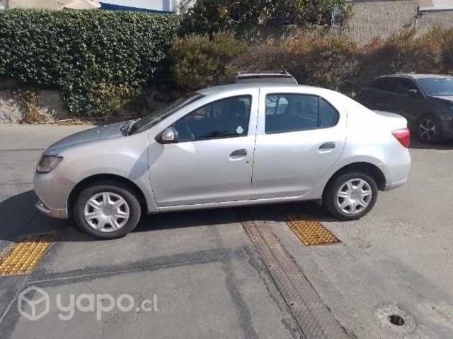 Vendo automóvil renault symbol 2017