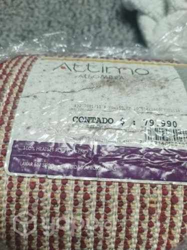 Alfombra grueza roja