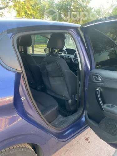 PEUGEOT 208 2018 - Conversable