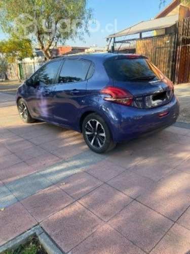 PEUGEOT 208 2018 - Conversable