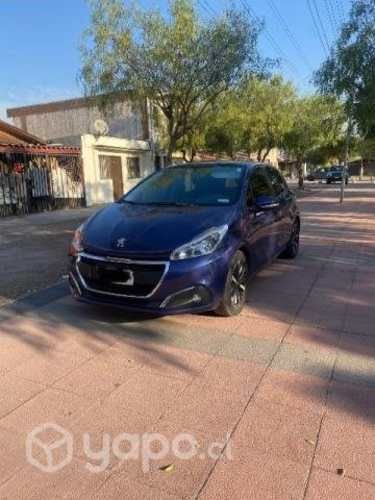 PEUGEOT 208 2018 - Conversable