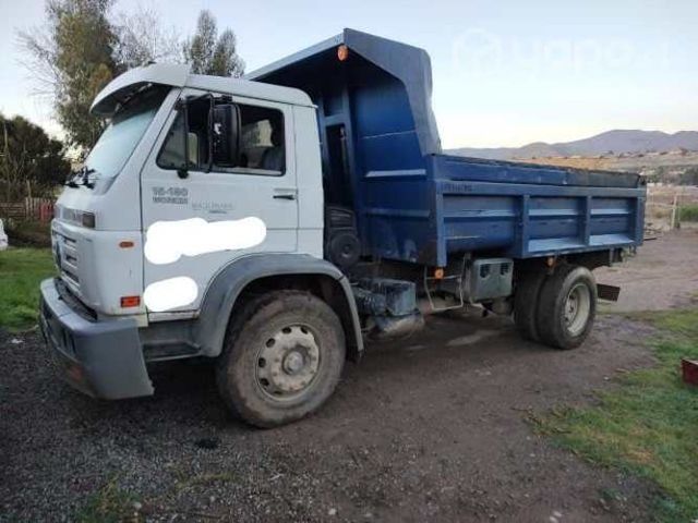 Vendo camión tolva 8 cubo volkswaguen 2011