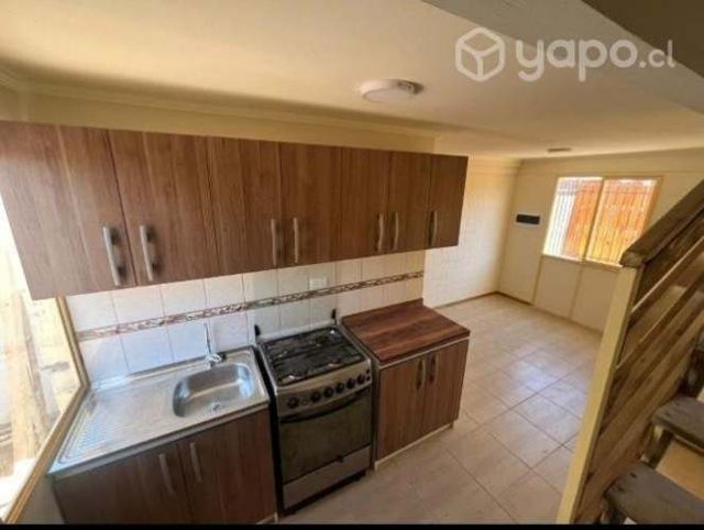 Casa esquina Renovada, excelente estado