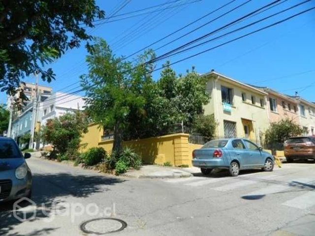 Se vende Casa Esquina en Barrio Residencial Recreo