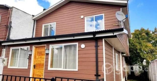 Se vende casa centrica