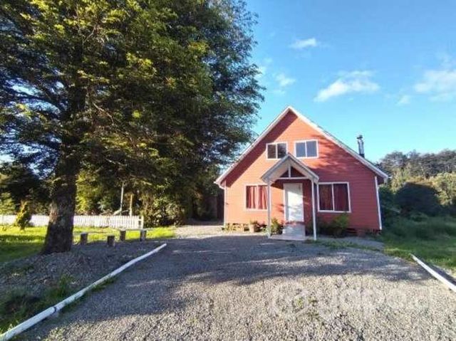 Arriendo casa en parcela puerto mont