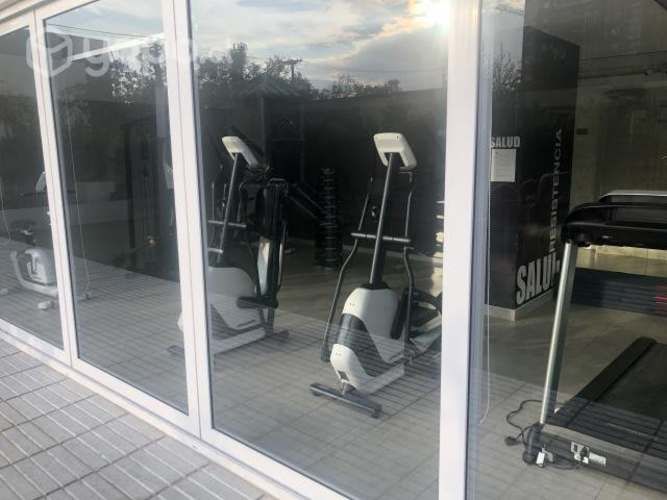 Cómodo Depto 2p , Impecable, Oriente, Edif. Activa