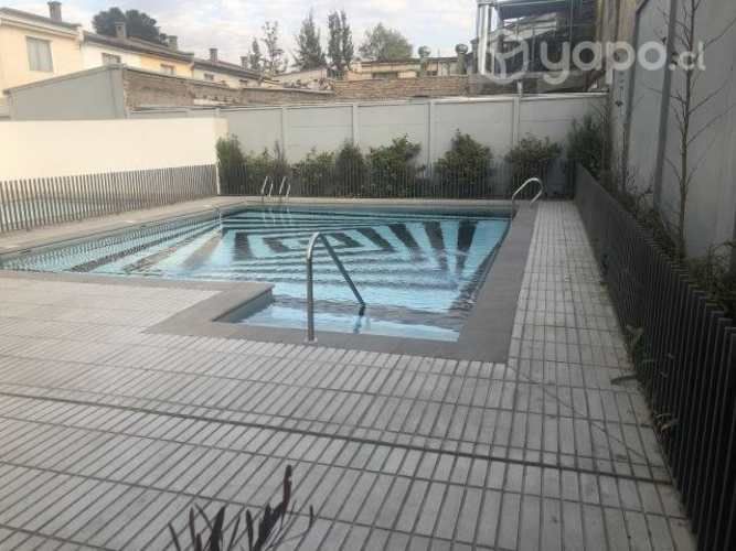 Cómodo Depto 2p , Impecable, Oriente, Edif. Activa