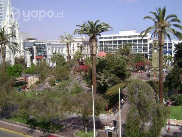 Pieza amoblada central