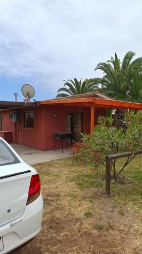 Cabaña en parcela a pasos de la playa