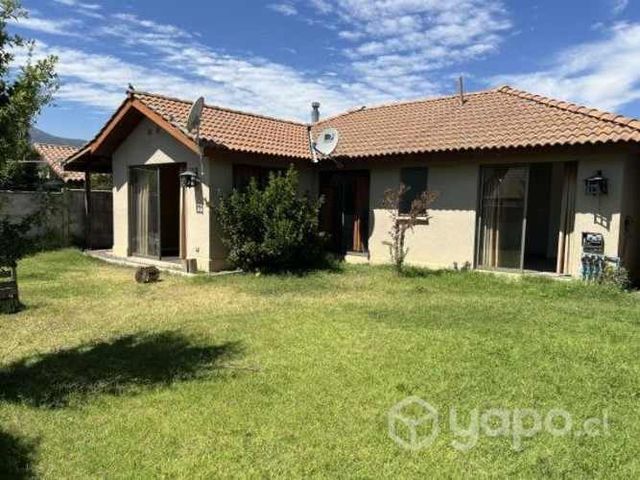 Se arrienda casa en el polo de machali