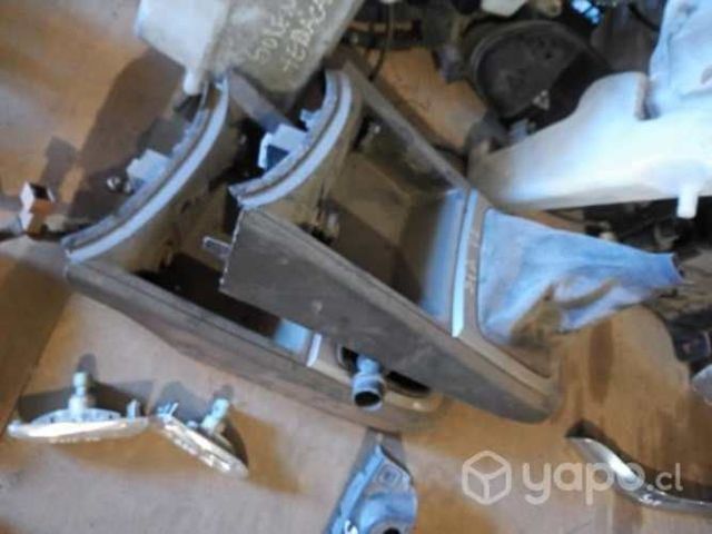 Hyundai santa fe 2010 consola palanca de cambios