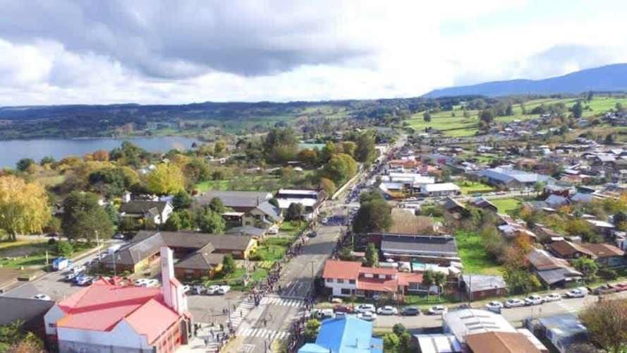 Vendo Casa remodelada, amplia muy buen sector  de Futrono 2D 1B