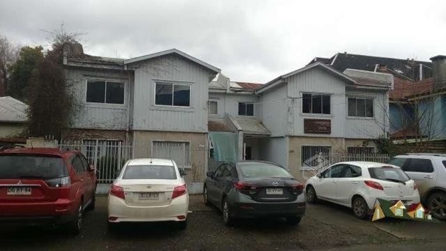 Casa 180 mts2, 14 dormitorios 7 baños. Temuco.-
