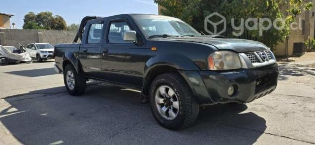 Nissan terrano 2008