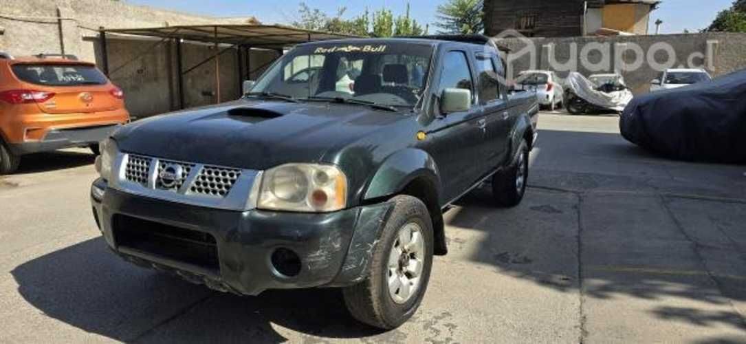 Nissan terrano 2008