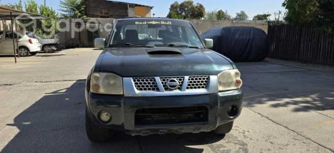 Nissan terrano 2008