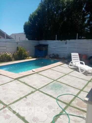 CASA, en condominio Prados de Buin