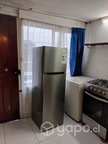 Venta de casa con local comercial