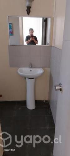 Arriendo pieza independiente