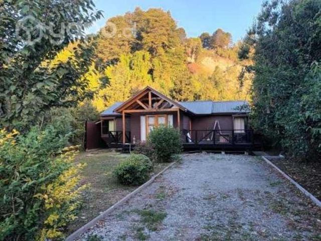 Se vende cabaña chamiza carretera austral