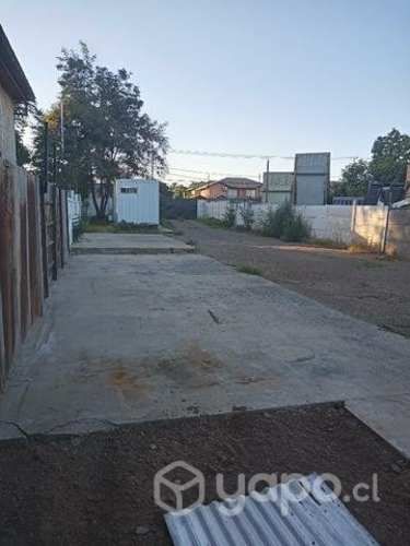 Terreno comercial con oficina