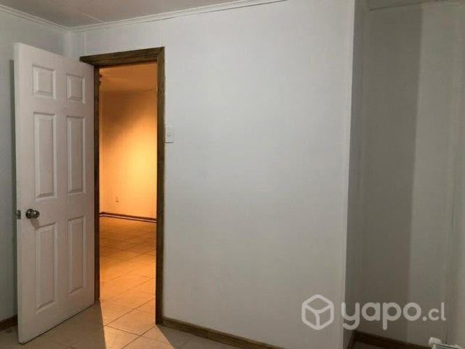 Depto independiente central a cuadras del centro