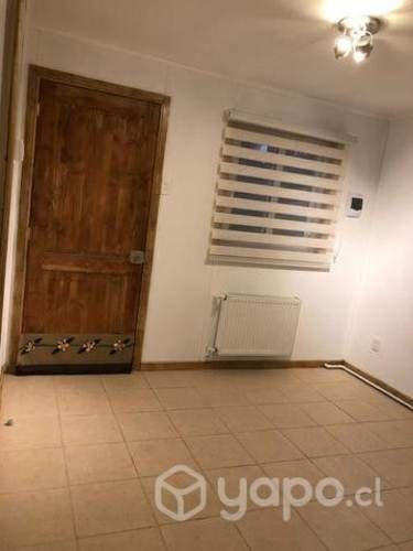 Depto independiente central a cuadras del centro