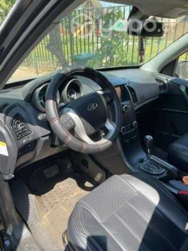 Mahindra xuv500 2019