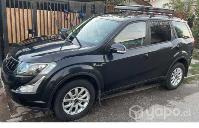 Mahindra xuv500 2019
